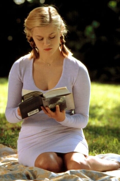 Reese Witherspoon as Annette Hargrove in Cruel Intentions