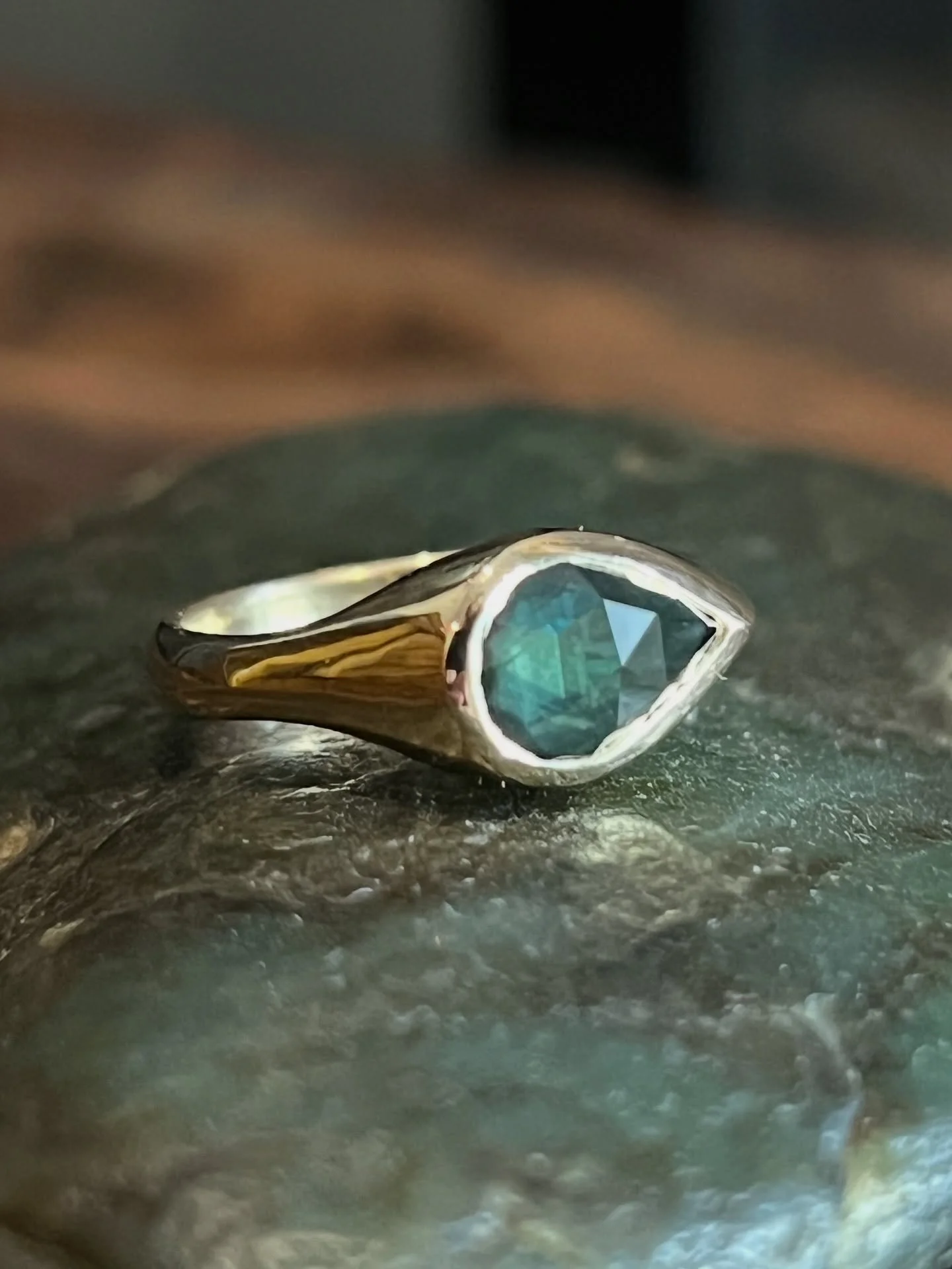 I&rsquo;ve been putting off posting this one&hellip; partly because I kind of want to keep it. This Nigerian sapphire came out way too good in 14k gold, and every time I try to list it, I just end up wearing it around the shop. Figured I should final