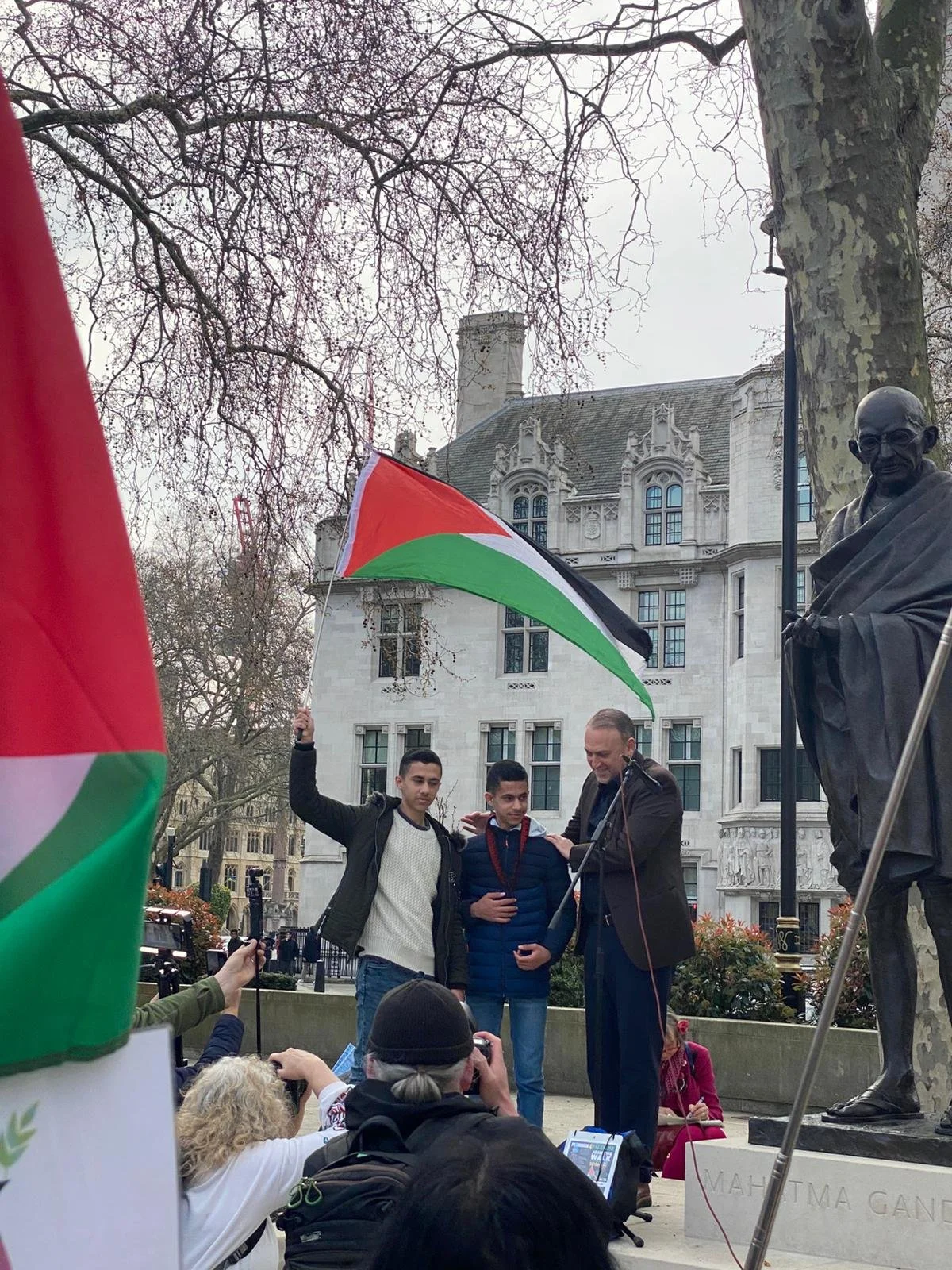 WhatsApp Image 2026-03-22 at 22.59.46.jpeg