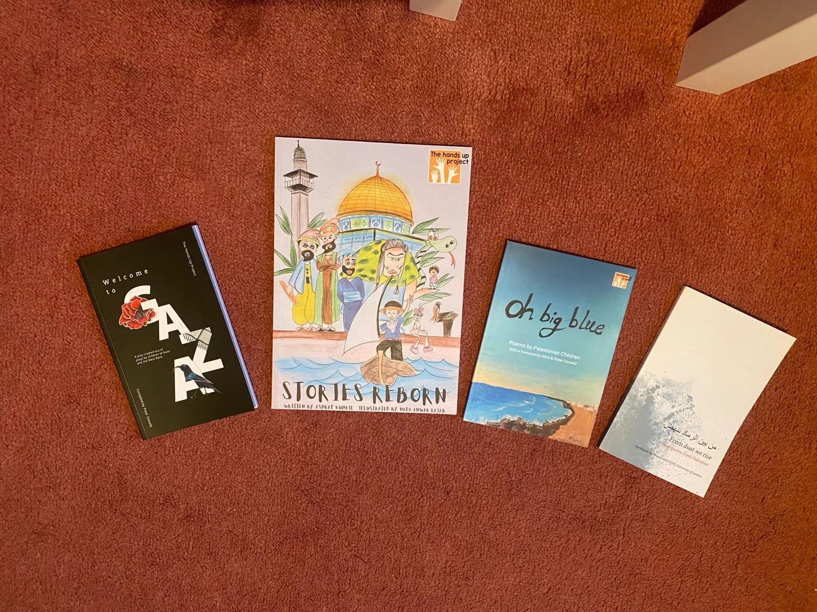 Christmas special (4 books delivered to the UK in time for Xmas)