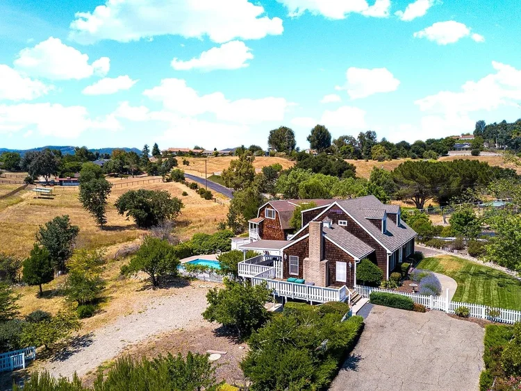 1660 Fredensborg Way, Solvang