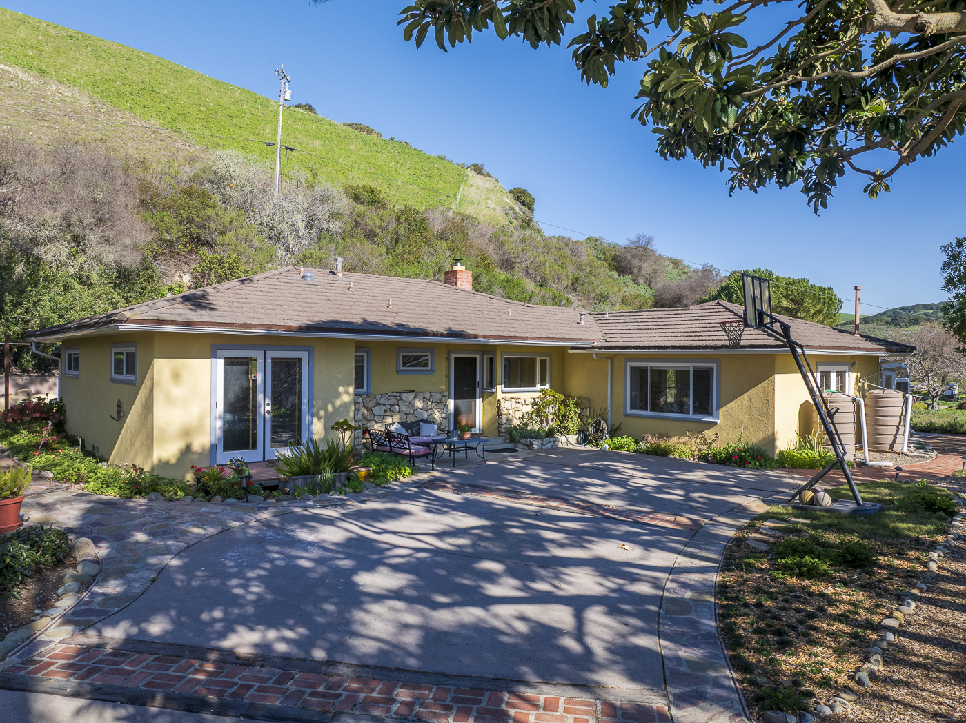 3226 Jalama Rd - MLS Web-20.png