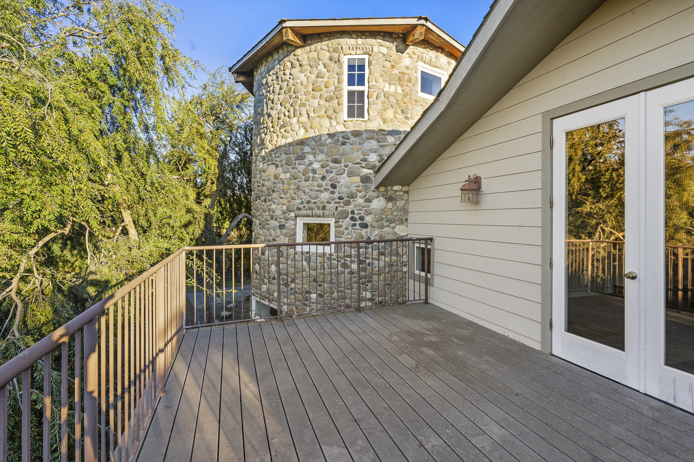 3730 Roblar Ave - MLS Web-099.png