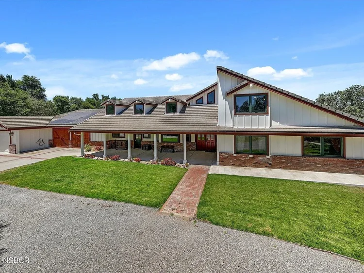 2075 Still Meadow Rd, Solvang