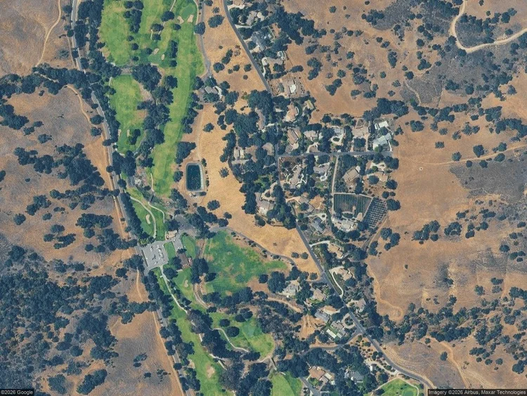 619 Rancho Alisal Dr, Solvang