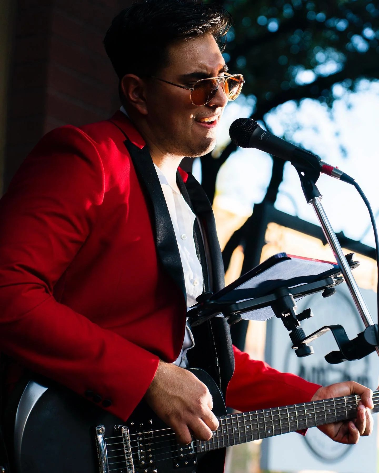 Such an eventful May! Looking forward to the great joys of June!

Be sure to check out the link in our bio to see more photographs and pricing for your next photo shoot.