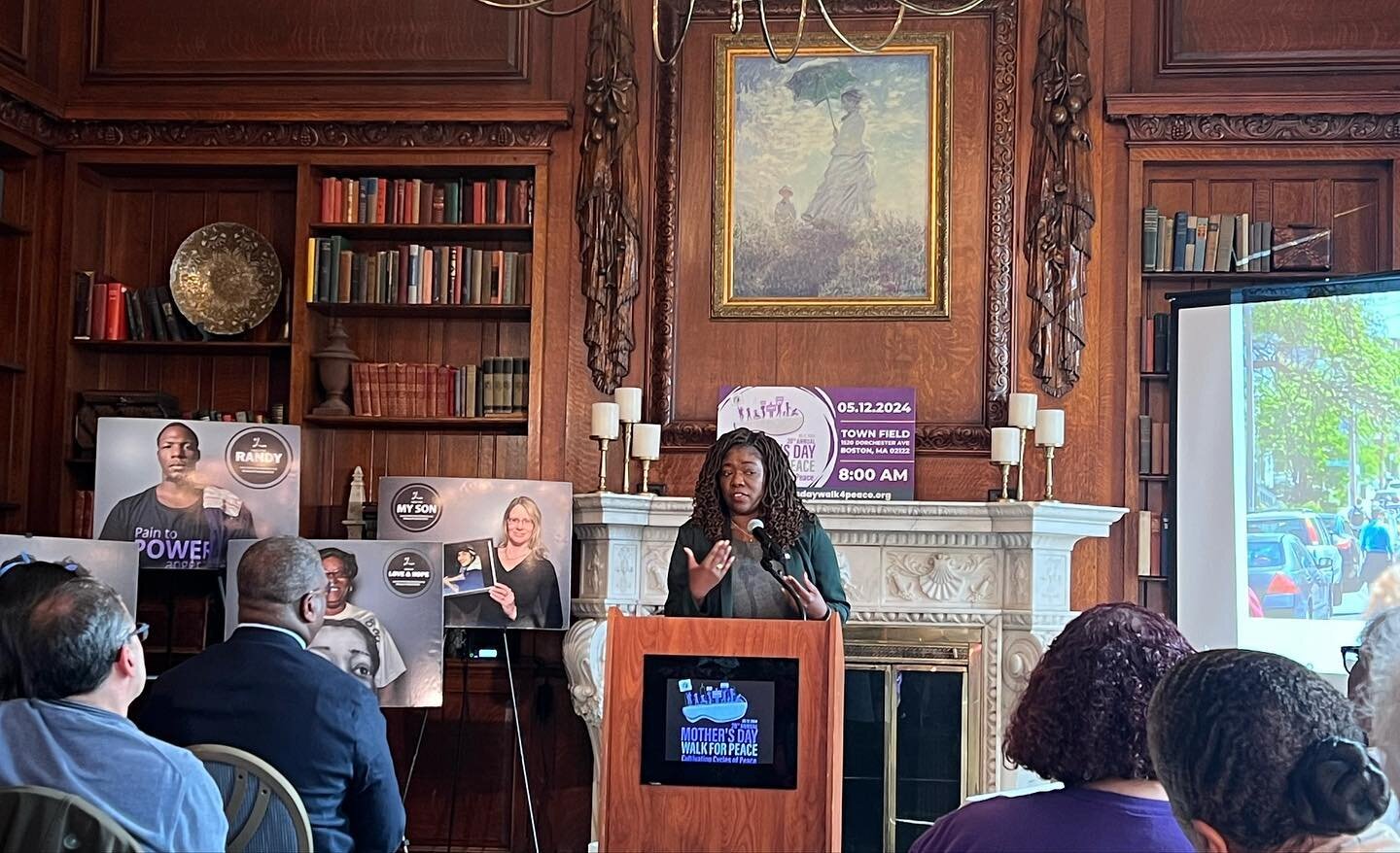 Community members &amp; leaders gathered for a community briefing for the 30th annual @peaceinstitute Mother&rsquo;s Day Walk for Peace.

The Peace Institute is a vital organ in the city of Boston, helping victims and survivors of violence deal with 