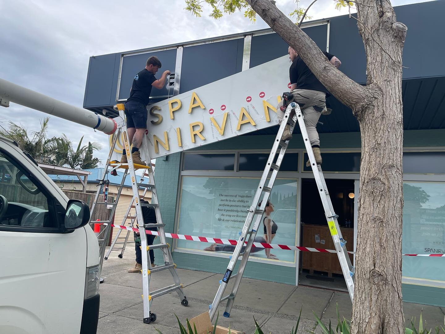 Signage day@Spa Nirvana