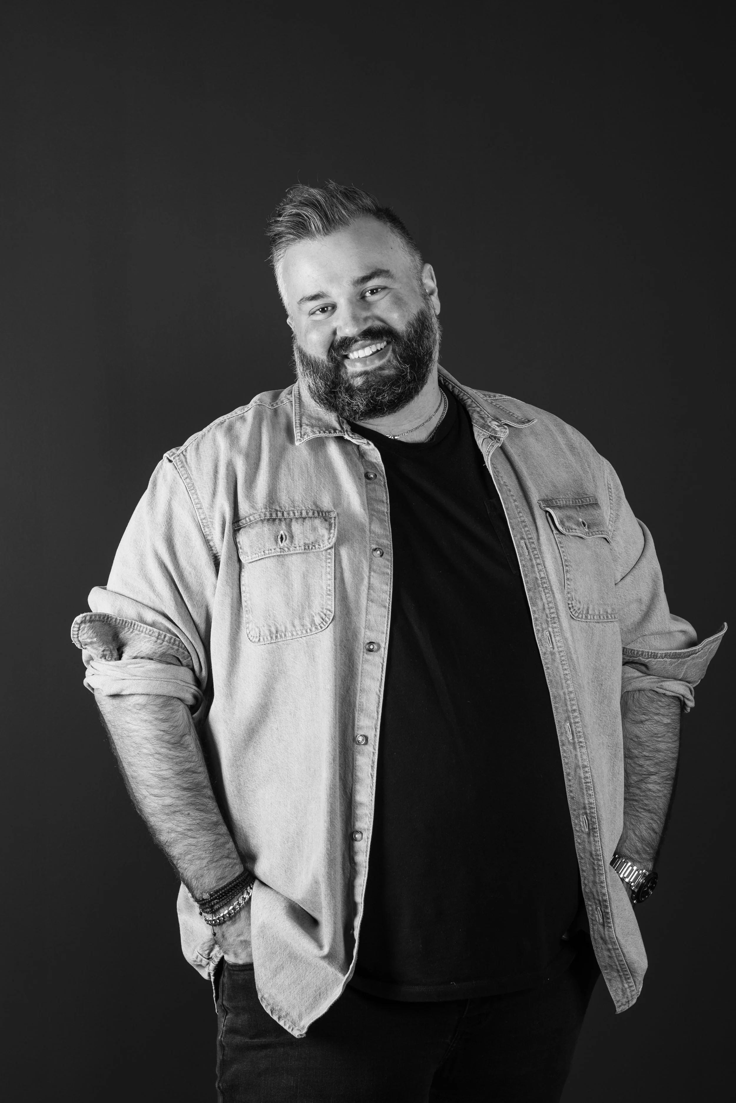 Yannis BW-37.jpg