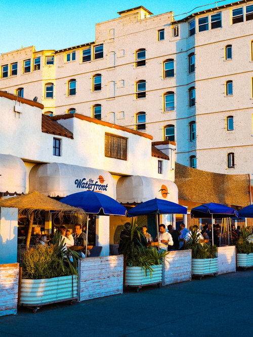 The Best Beachfront Restaurants in Los Angeles