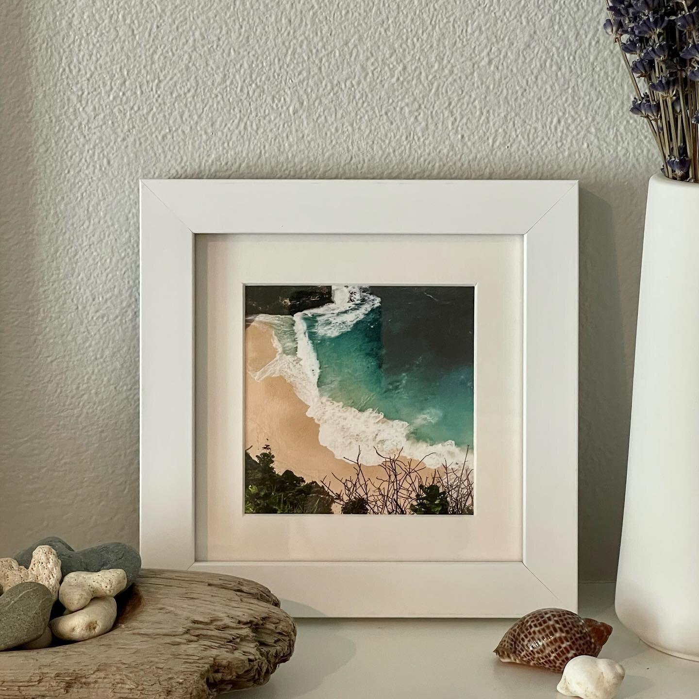 8x8 white on white photo of beach from #bali
-
#print #photooftheday #photoprint #indonesia #kelingkingbeach #nusapenida