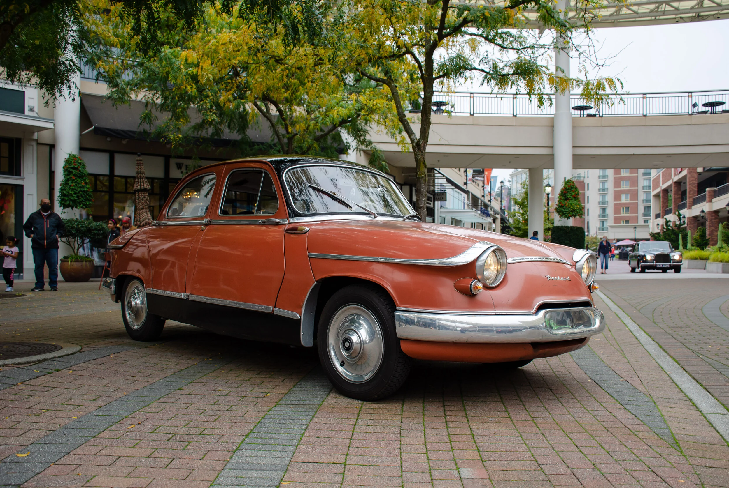 Dan O'Connell - DanOConnell_Photo62_Renault.jpg