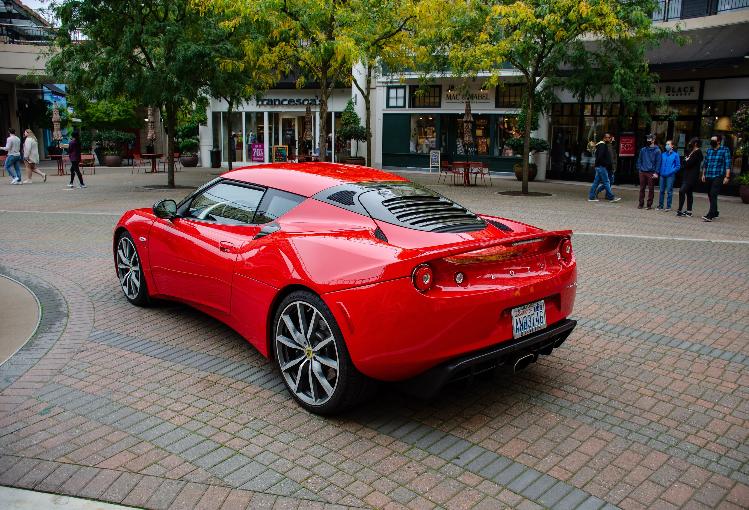 Dan O'Connell - DanOConnell_Photo84_LotusEvora2.jpg