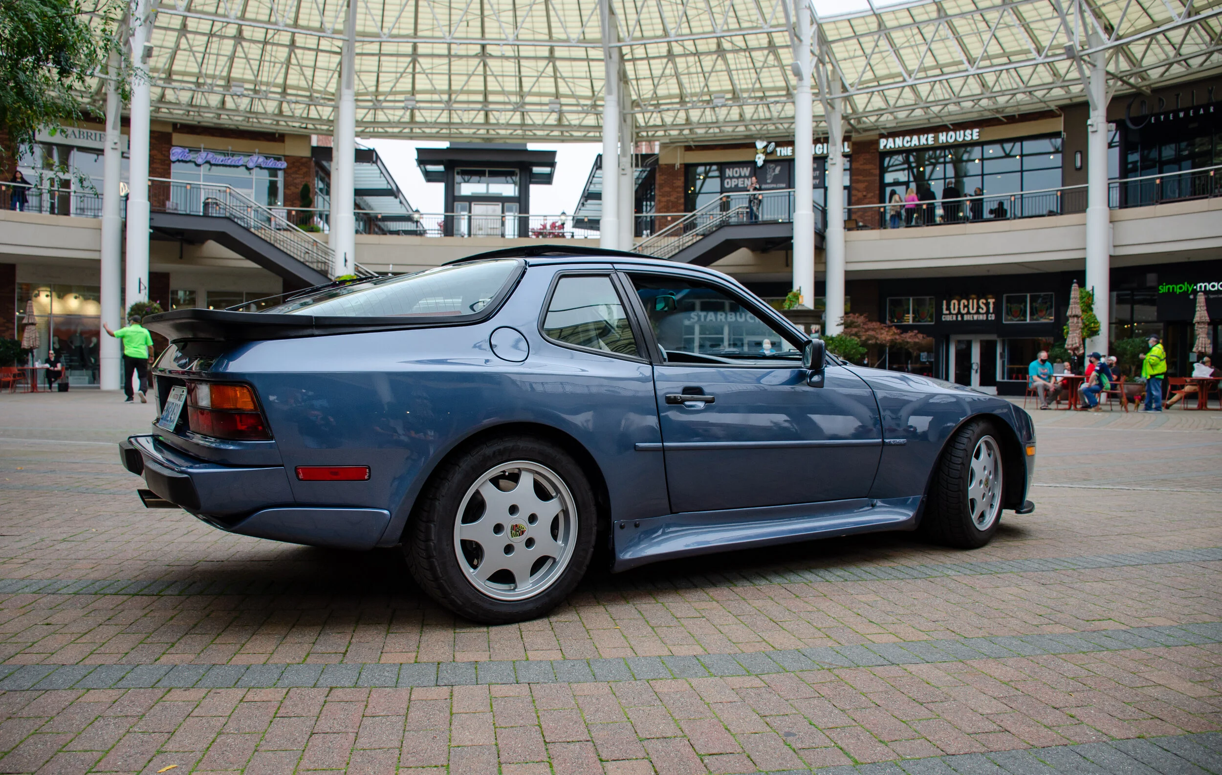 Dan O'Connell - DanOConnell_Photo73_Blue944.jpg