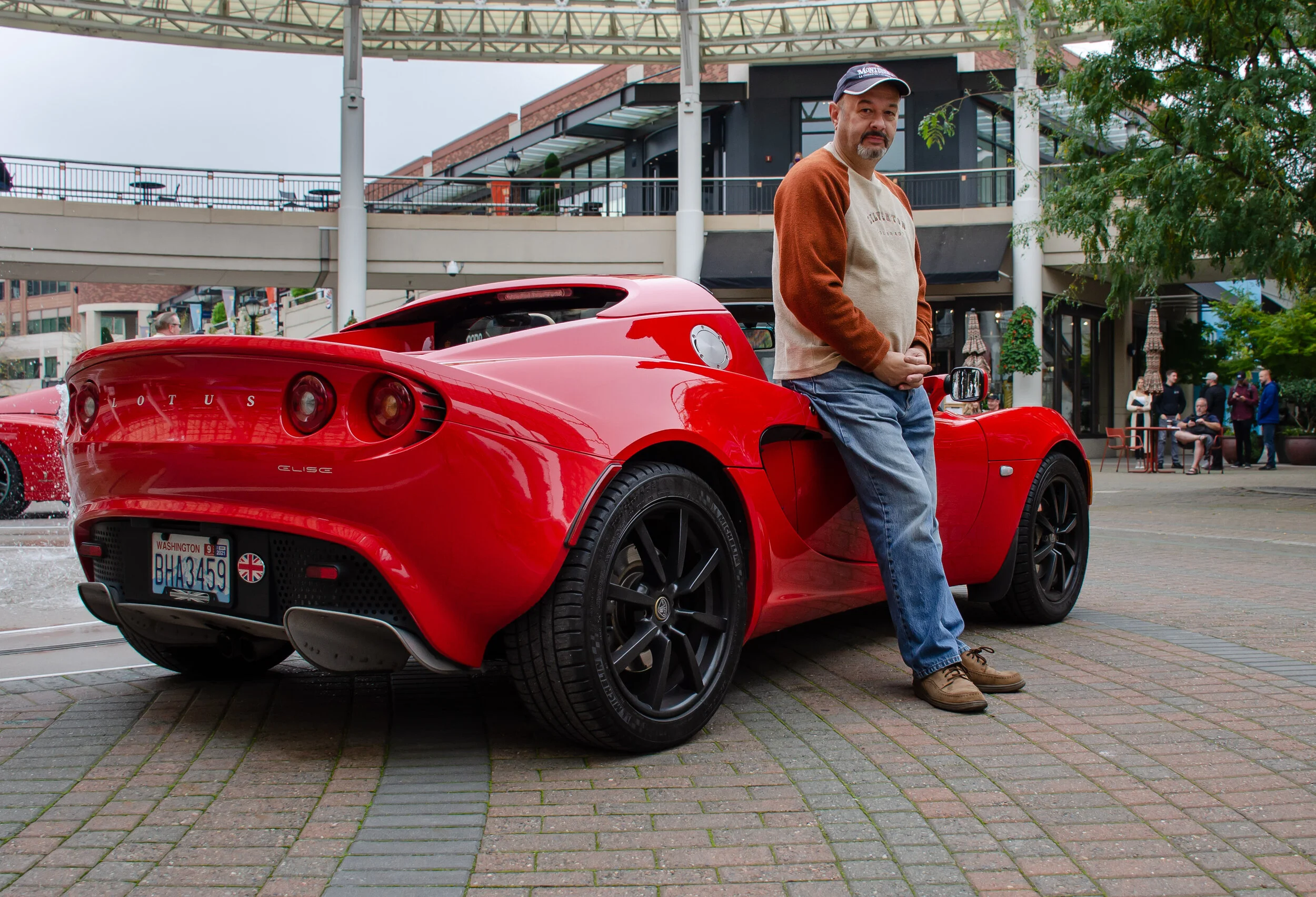 Dan O'Connell - DanOConnell_Photo21_LotusGuy.jpg