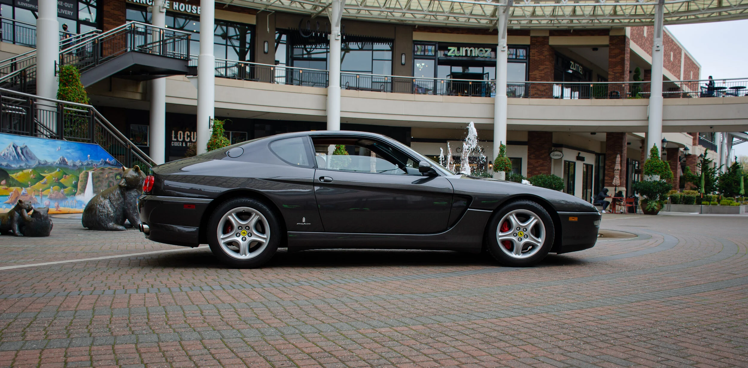 Dan O'Connell - DanOConnell_Photo109_Ferrari.jpg