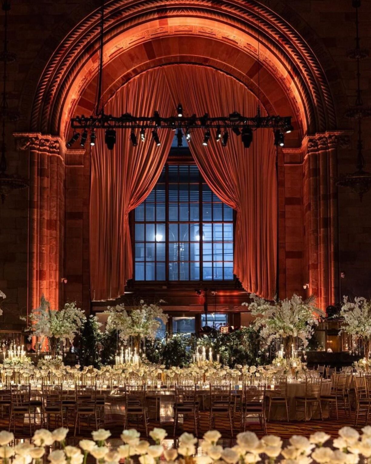 We are experts in breathtaking design and excellent execution. Visit the link in our bio to learn more today 🥂

Event Planning &amp; Design: @stateoftheartny
Photographer: @rafalostrowski
Videographer: @knottyartstudio
D&eacute;cor: @konstantinosflo