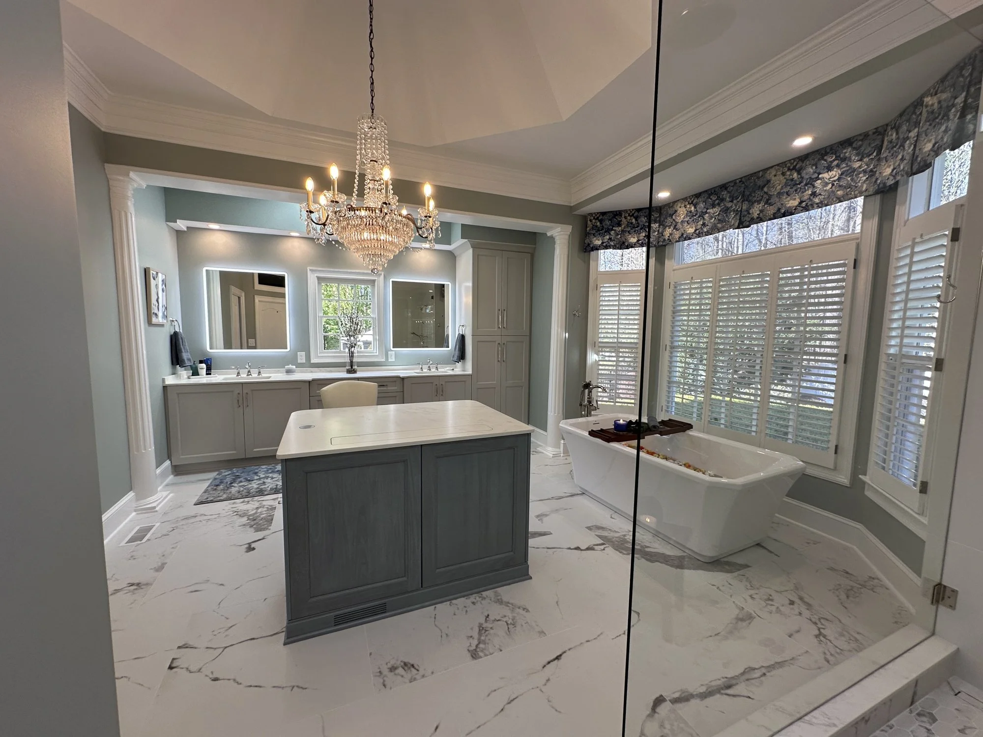 Item Interior Designer Anna Stowe