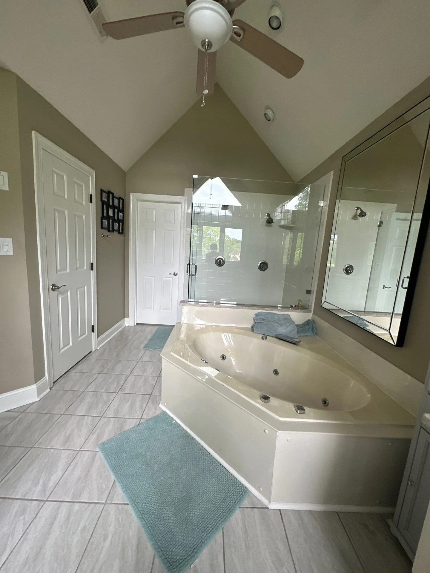 Before: Built-in leaking tub and shower