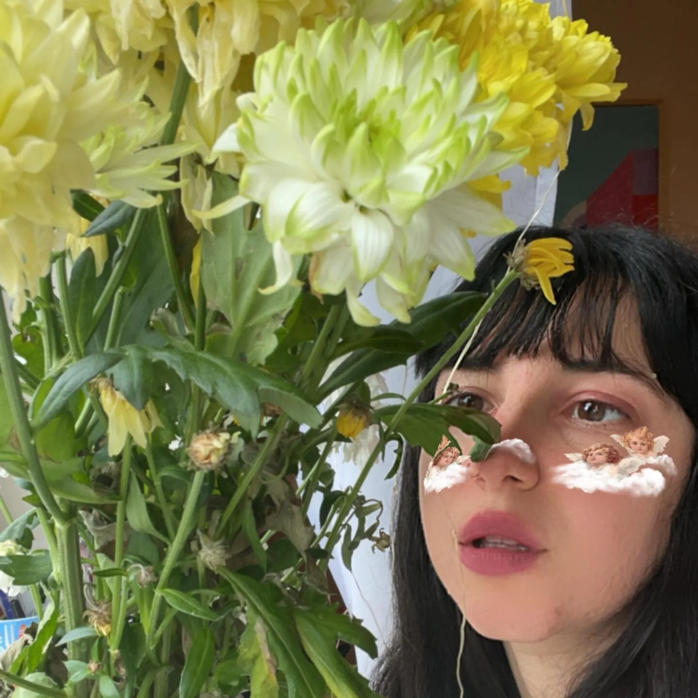 Smell the flowers and move forward:// 
.
.
.
.
#flowers #flowersofinstagram #flowers🌸 #portrait #smellssogood #selflove #tired #painting #paintingoftheday #art #artoftheday #artwork #photography #havefun #goodvibes #homesweethome #abstractlandscape 