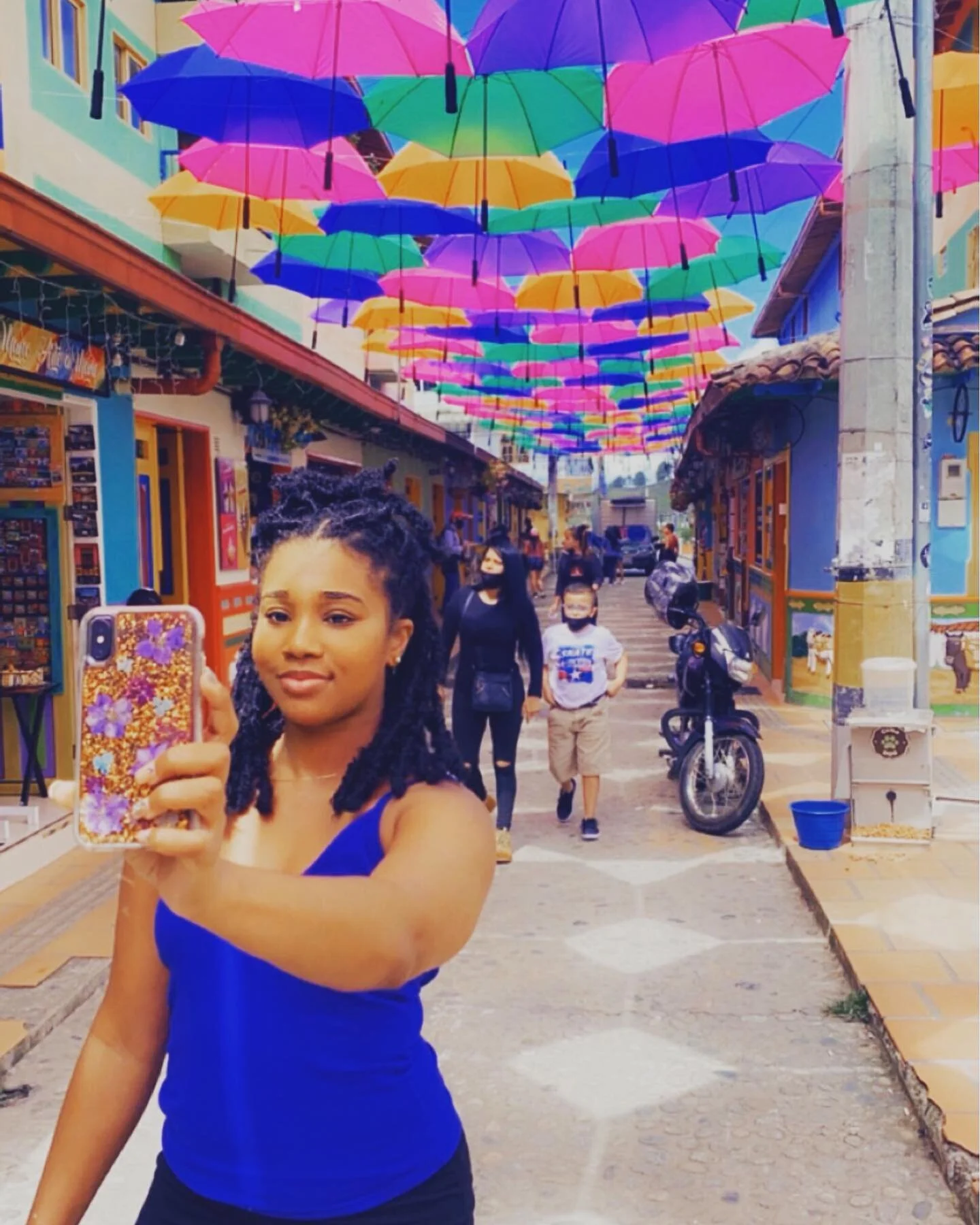 📍Guatape, Colombia 

Guatape- The most colorful town in Colombia 🇨🇴 

💫Guatape is about 1.5 hrs drive outside of Medellin

💫It is known for its colorful houses and buildings comparable to Burano Island in Italy 

💫Home of El Penol &ldquo;The Bi