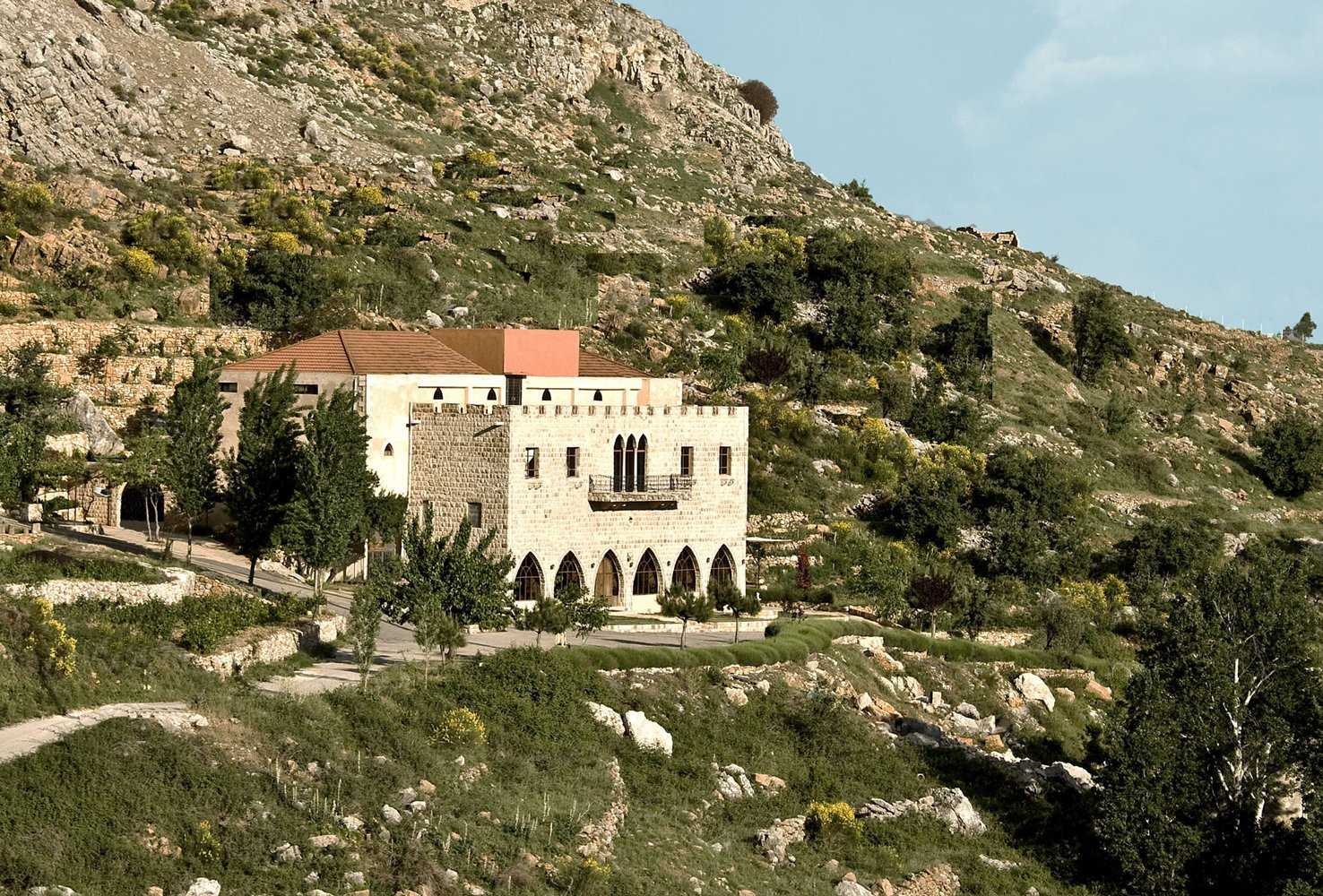 1.2-Front-Château-Cana.jpg