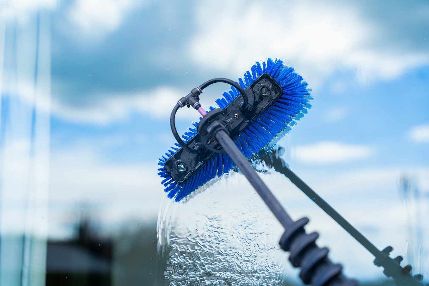 Looking for a window cleaner?

We have 4, 6 &amp; 8 week slots available! Visit our website for a free quote! 👍🏻

www.alldaywindowcleaning.co.uk 

#redditch #bromsgrove #droitwich #windowcleaning #windowcleaner #alldaywindowcleaning