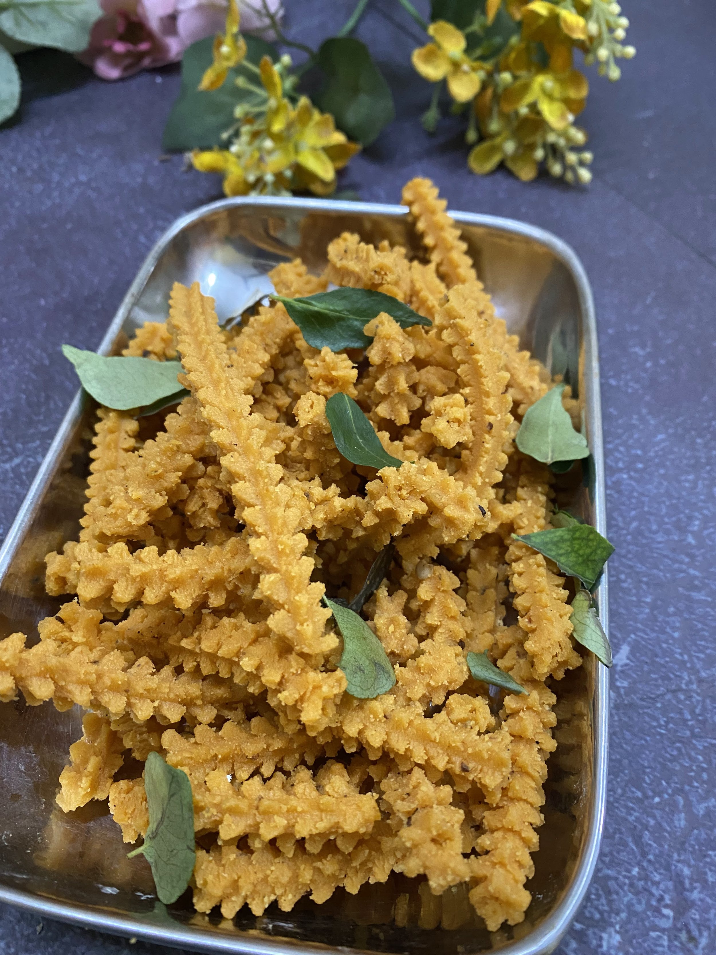 Spicy Besan Murukku
