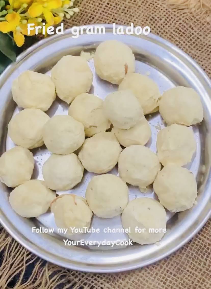 Pottukadalai urundai