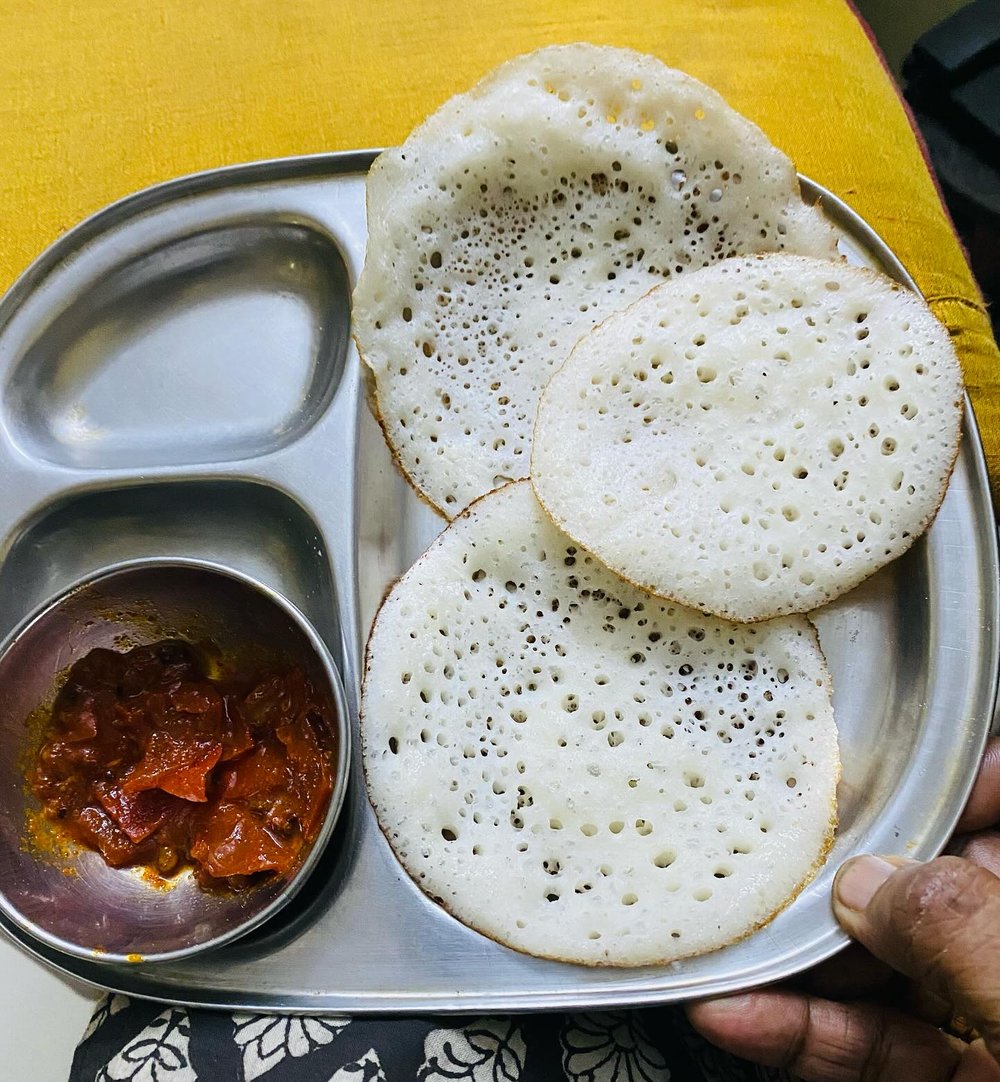 Lazy dosa recipe 🤣seriously this one is a winner . Oil free too . Call it poha dosa , soft dosa , whatever it&rsquo;s quick and in this heat you can have it within hours . Batter doesn&rsquo;t ferment like usual dosa batter . It becomes lighter and 