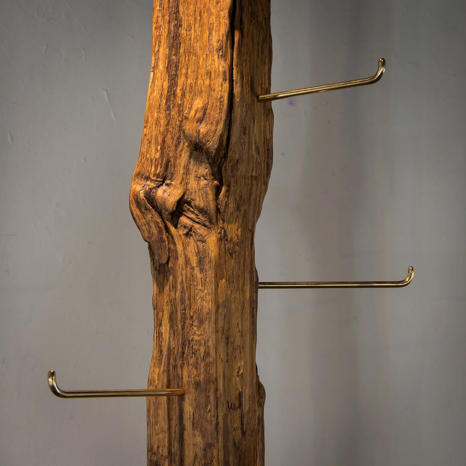 Hanger_brun_detalje-4140.jpg