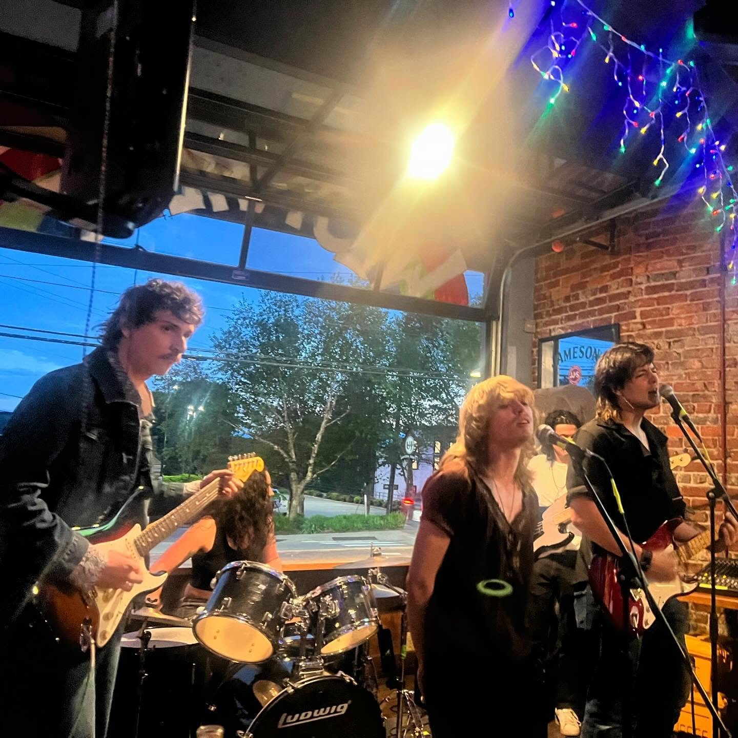 Last night&rsquo;s show was so much fun!!! Thank you so much for coming out and a huge shout out to our bands for playing for and with us @east_ritual and @the_ritualists!✨🤘🏽 also we couldn&rsquo;t have pulled it off without help from @brettanical_