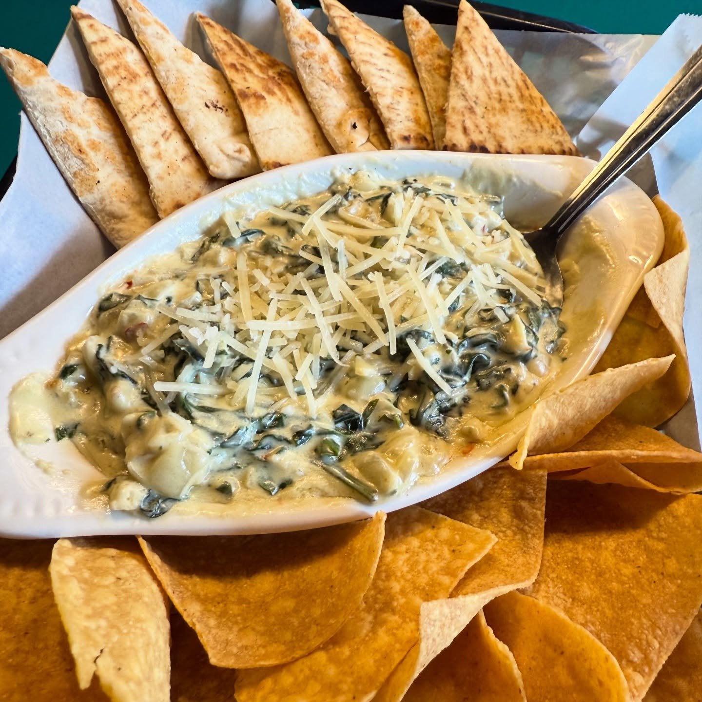 We have a few more serving of a Westville throwback left over😍 come getchu some of our spinach artichoke dip while it lasts &amp; stay warm out there folks!🤘🏽