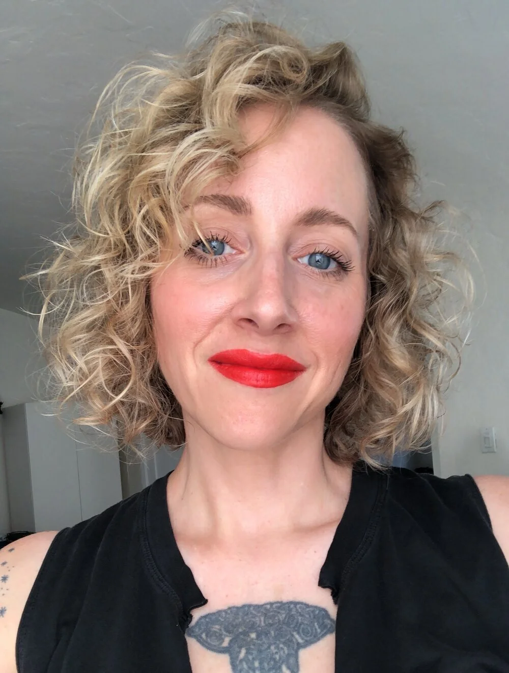 Amy Strozzi: Makeup Artist &amp; Beauty Blogger