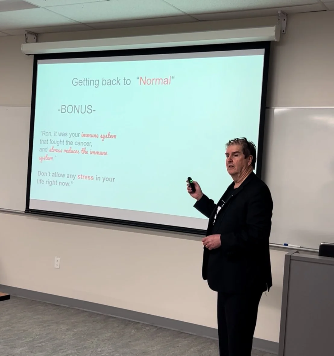 Dr Ron Chafe dentist presenting a lecture at Dalhousie Dental school