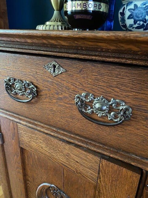 Vintage Oak Cabinet 2-min.jpg