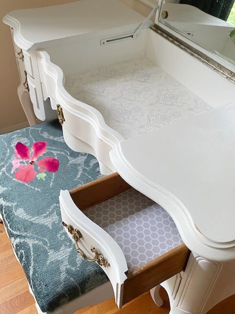 Bright White Vanity makeover2.jpg