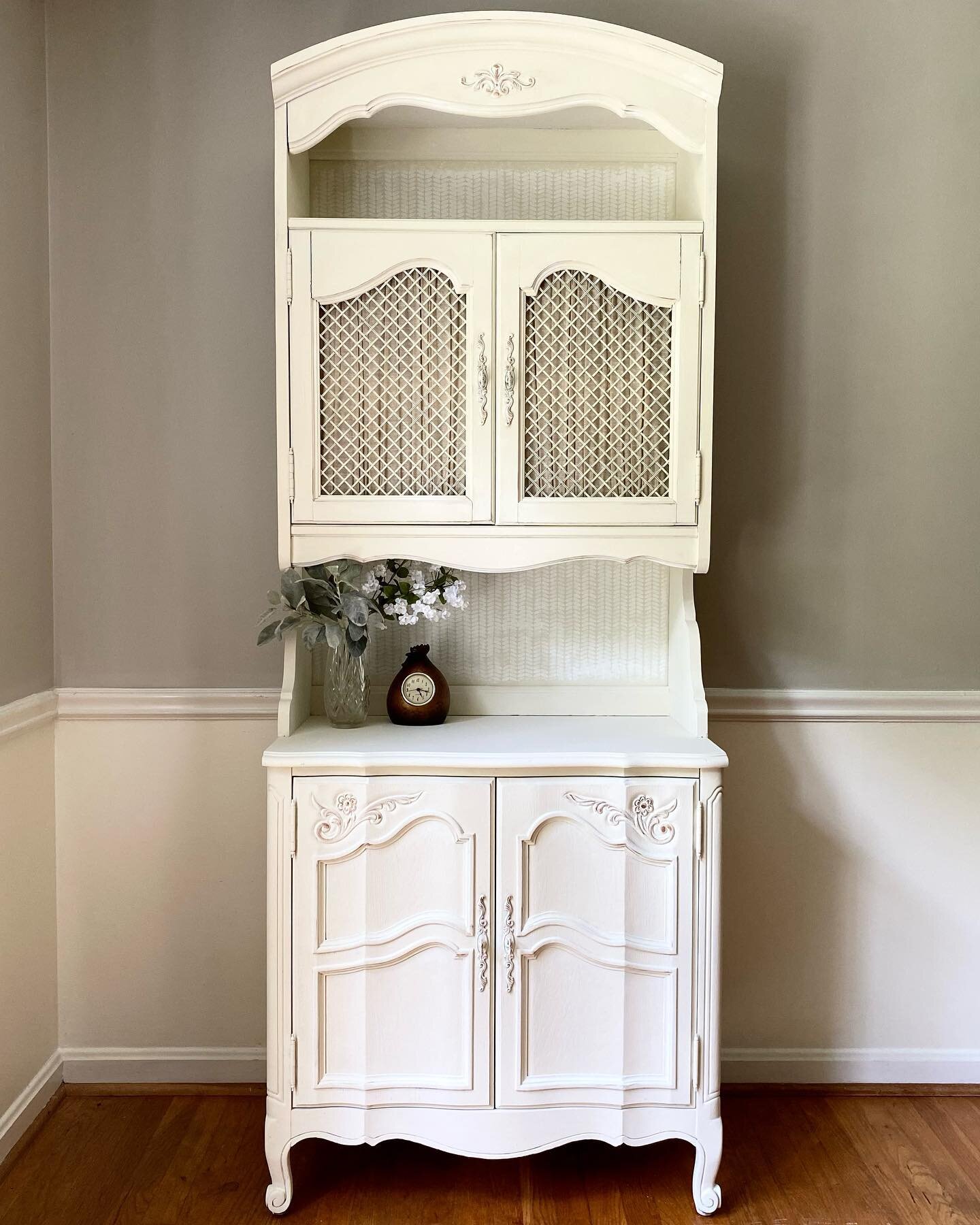 Cottage Dresser Makeover — Suzanne Bagheri @The Painted Drawer