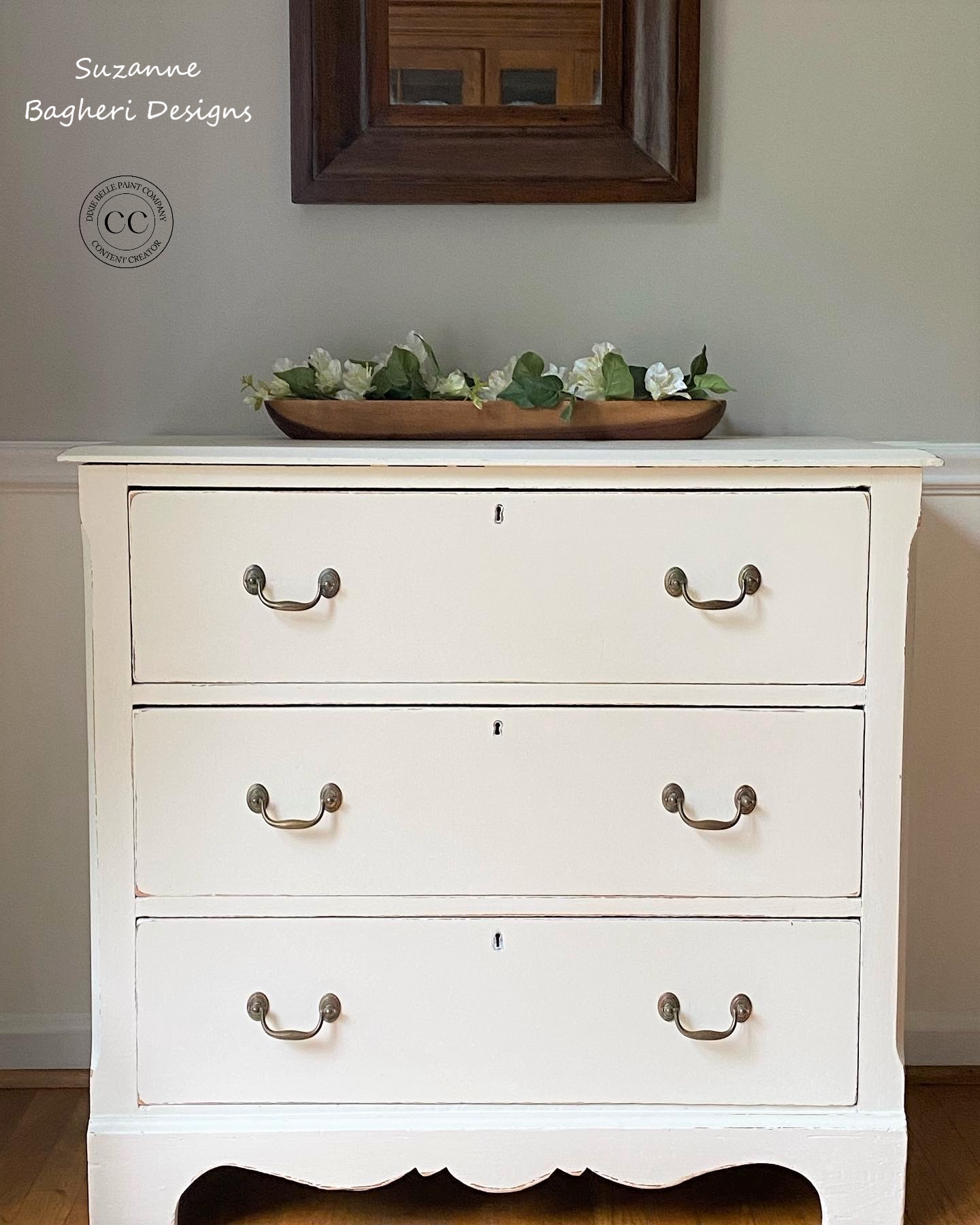 White Dresser Makeover w Chalk Paint / Country Chic / Furniture Makeover 