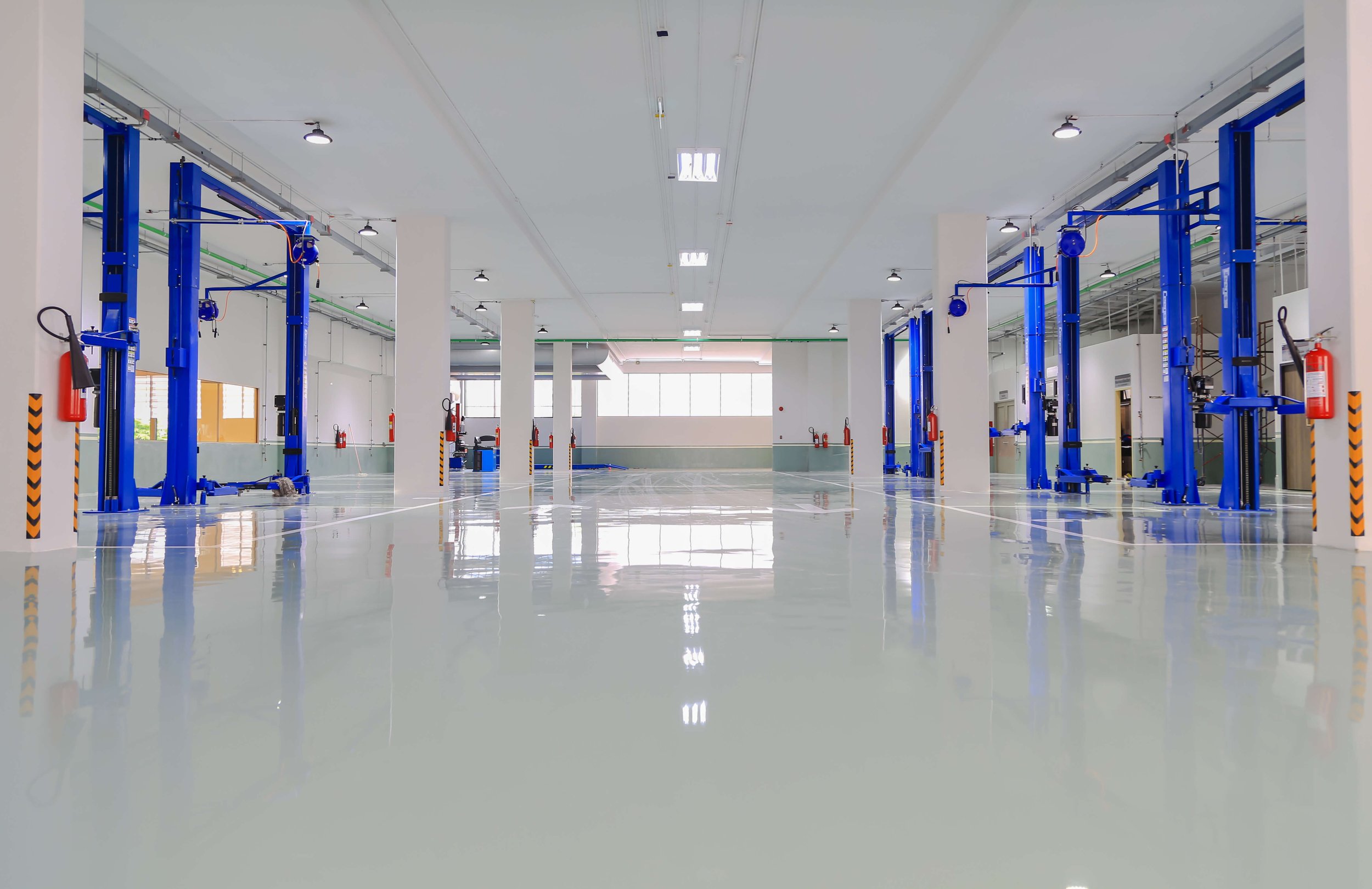epoxy floor coating warehouse.jpg