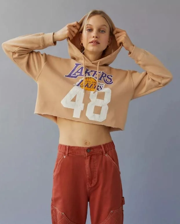 Urban Outfitters - Lakers Cropped Hoodie