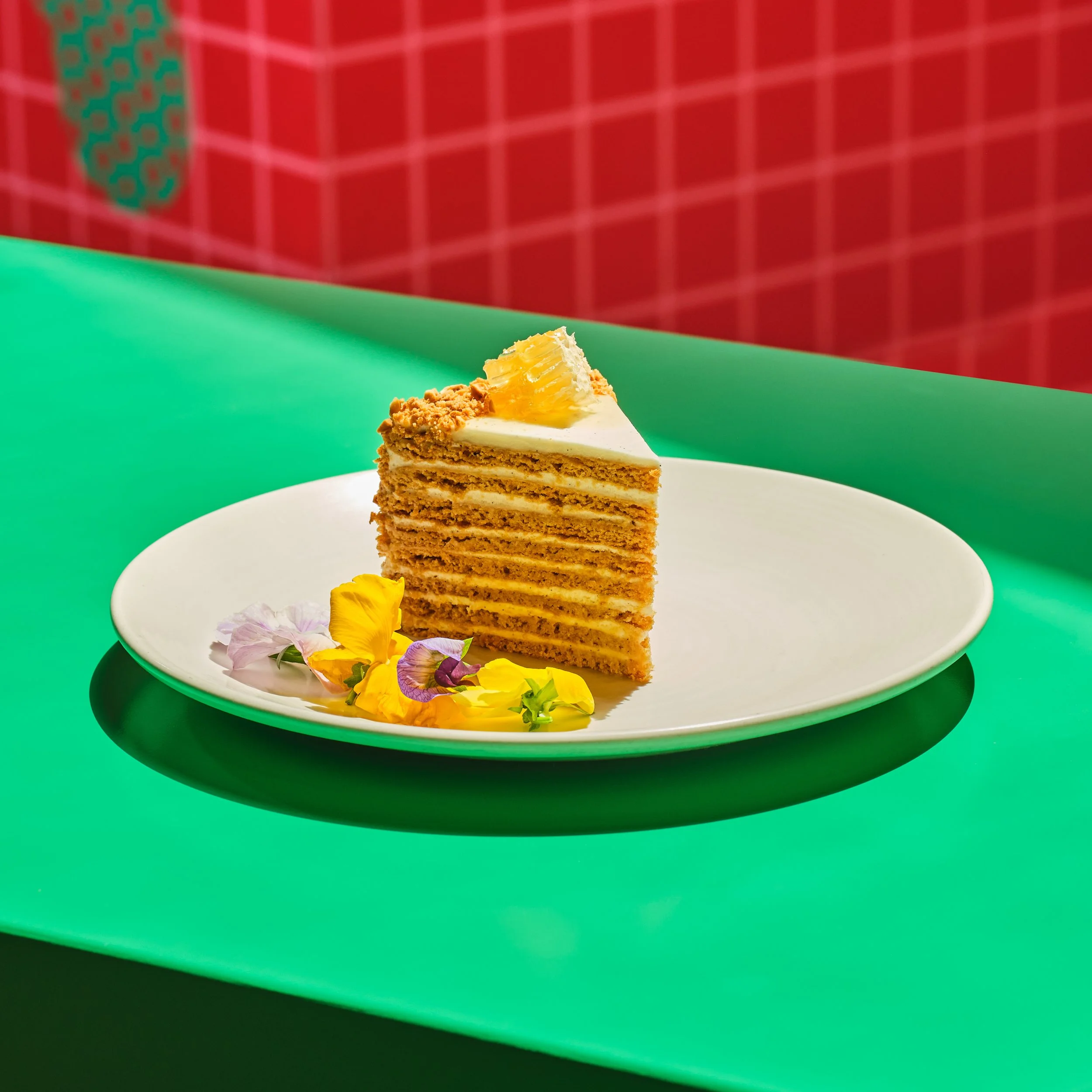 Netflix-Bites_Honey-Cake_Nadiya_024.jpg
