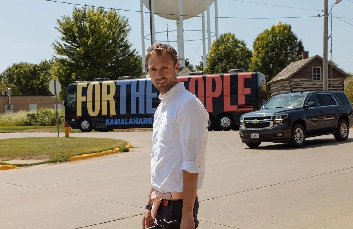 Andrew Gauthier on the campaign trail during Kamala Harris's 2019 primary campaign.