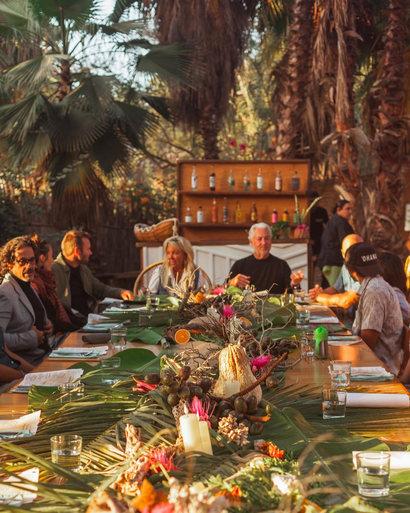 Last week, under (cien) palms, an intimate dinner experience unlike any other. The &ldquo;Tierra Inc&oacute;gnita,&quot; dinner series inspired by the Peric&uacute;es, the original settlers of Baja California Sur.
Created by our incredible partners, 