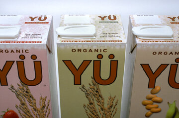 Yu, Rice Beverage ::: Packaging, Label, Close-up