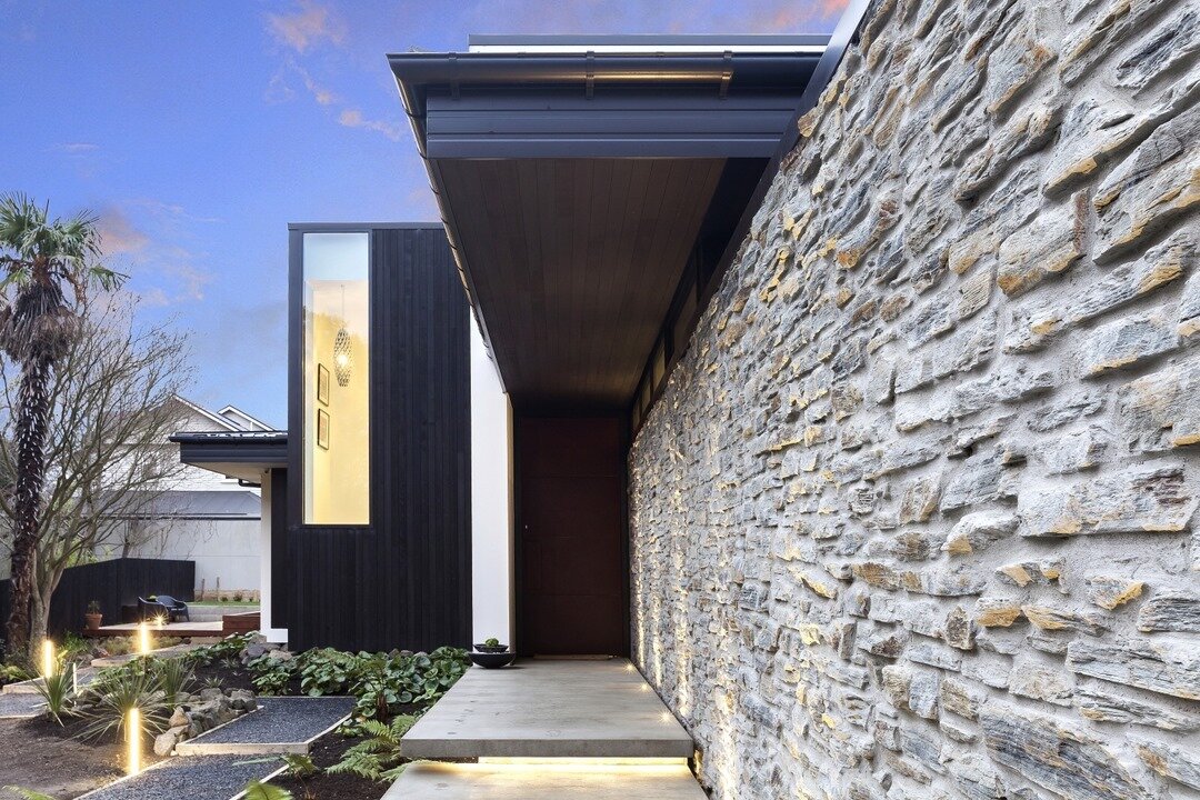 What an entrance to our Merivale build ⠀⠀⠀⠀⠀⠀⠀⠀⠀
.⠀⠀⠀⠀⠀⠀⠀⠀⠀
.⠀⠀⠀⠀⠀⠀⠀⠀⠀
.⠀⠀⠀⠀⠀⠀⠀⠀⠀
Architect @oneilarchitecture⠀⠀⠀⠀⠀⠀⠀⠀⠀
Engineer @tmconsultants ⠀⠀⠀⠀⠀⠀⠀⠀⠀
#hillviewconstruction #chchbuilding #chchrenovations #houserenovationsnz #chchconstruction #buil