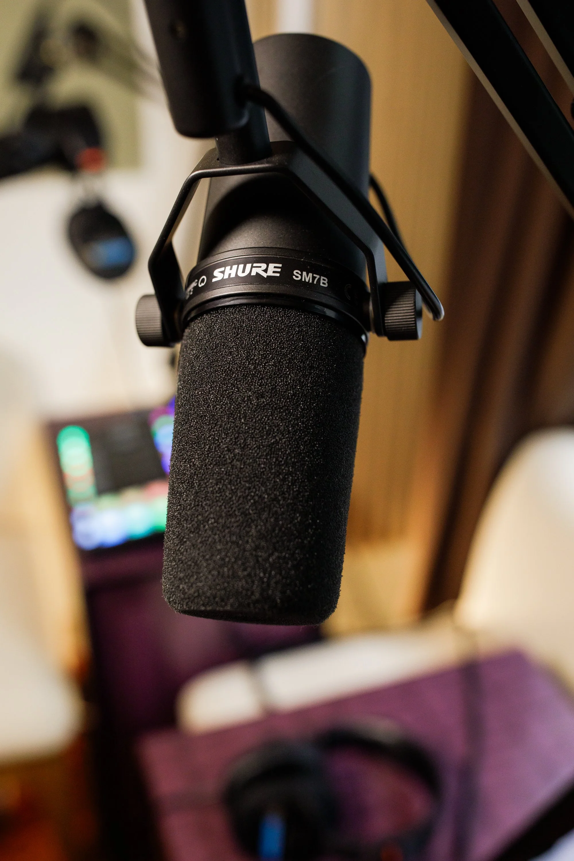 SHURE SM7B microphone, audiobook and podcasting studio recording
