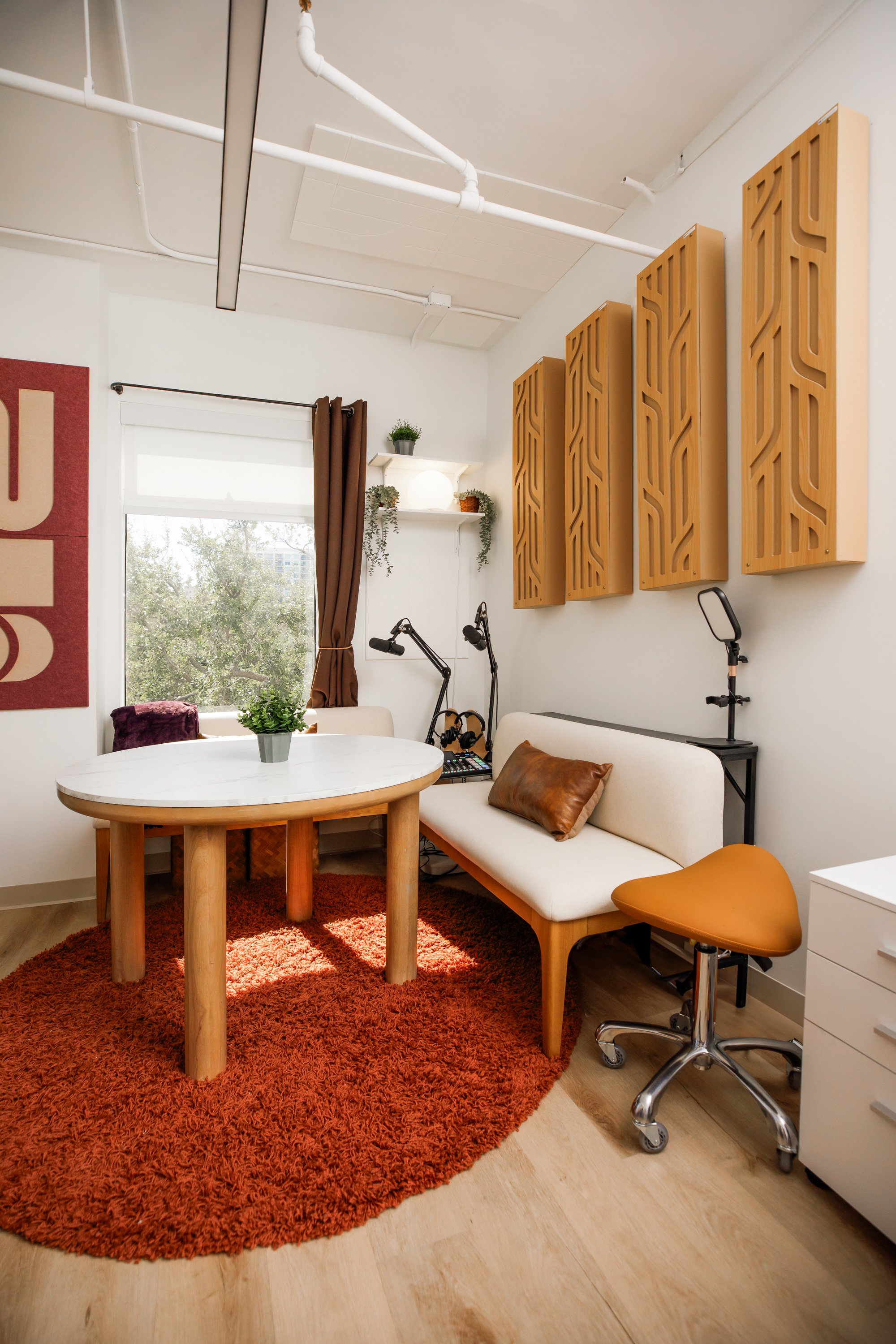 West Palm Beach Podcast and Audiobook Studio 