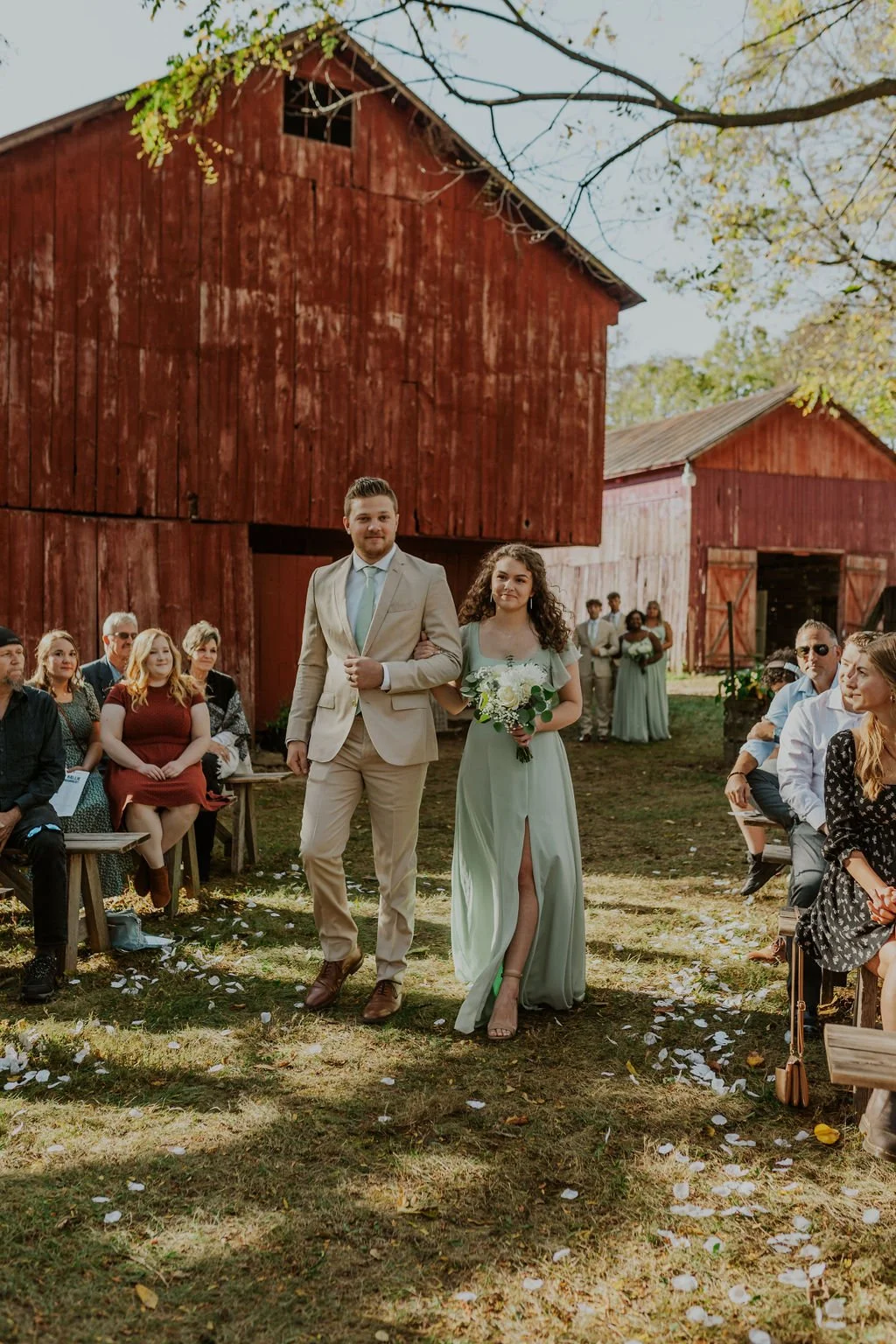 rustic barn wedding ceremony
