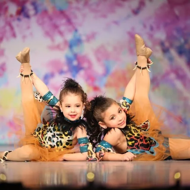 -Photo by courtesy of Royal Dance Center